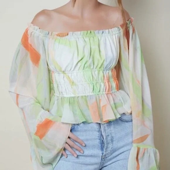 NWT Anthropologie Hutch Ruffle Green Top sz L - Picture 2 of 6